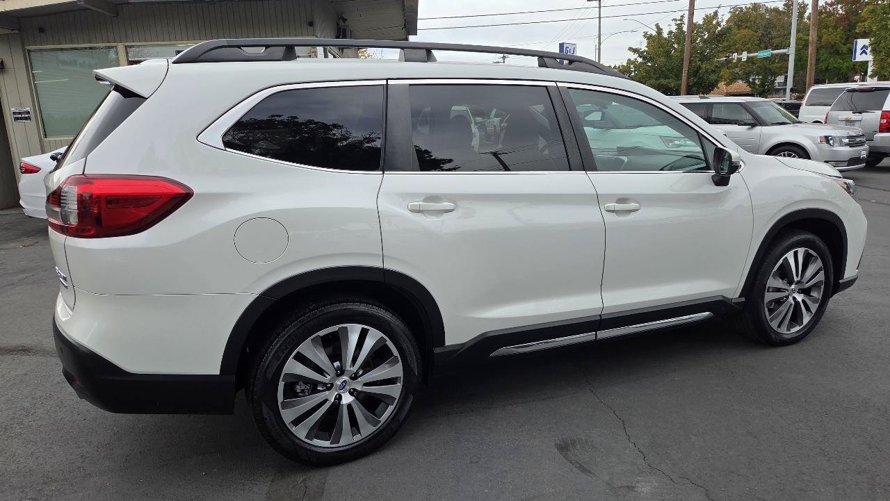 Used 2022 Subaru Ascent Limited AWD/4WD image 7