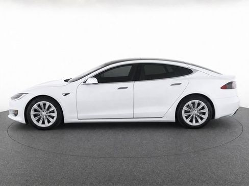 Used 2018 Tesla Model S AWD image 4