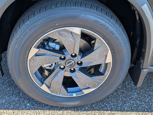 New 2026 Nissan Rogue SV w/ Cold Weather Package image 25