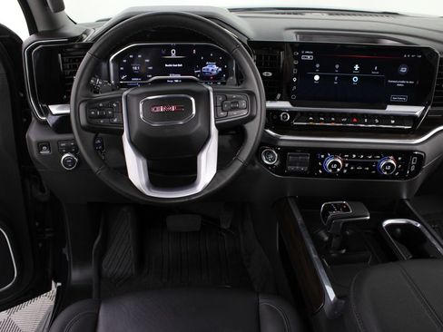 Used 2025 GMC Sierra 1500 SLT w/ SLT Premium Package AWD/4WD image 12