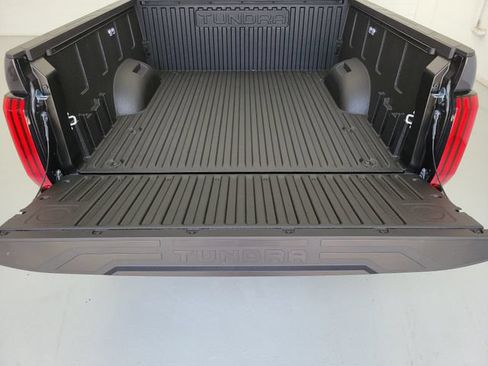 Used 2026 Toyota Tundra SR5 w/ SR5 Convenience Package RWD image 9