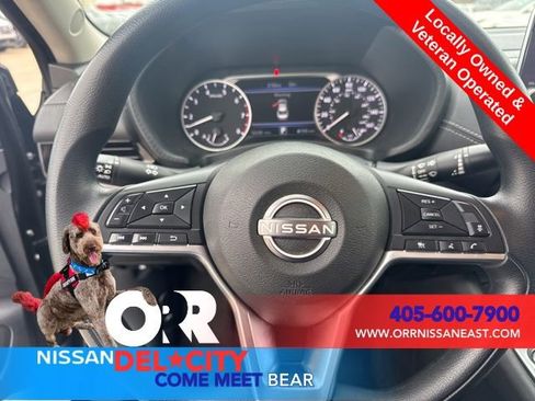 Used 2024 Nissan Sentra SV image 20