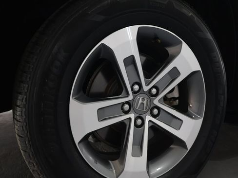 Used 2023 Honda Pilot EX-L image 35