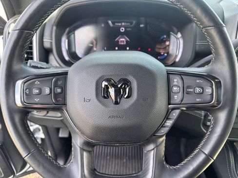 Used 2024 RAM 2500 Limited image 14