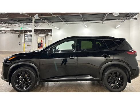 Used 2023 Nissan Rogue SV w/ SV Premium B Package FWD image 8