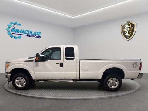Used 2011 Ford F250 XLT w/ XLT Interior Pkg image 2