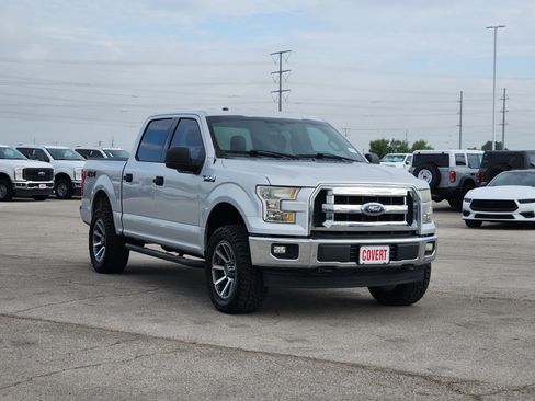 Used 2017 Ford F150 XLT AWD/4WD image 3