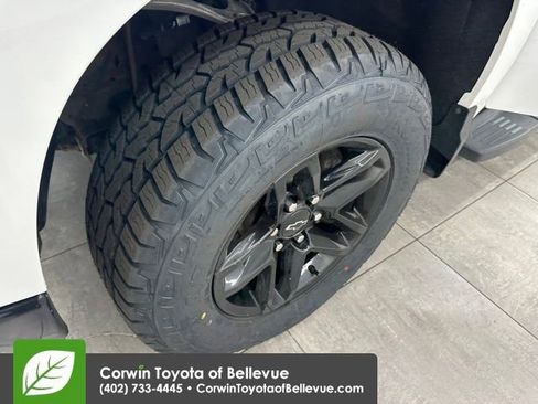 Used 2024 Chevrolet Silverado 1500 LT Trail Boss w/ Protection Package image 39