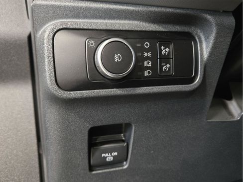 Used 2023 Ford Bronco Black Diamond AWD/4WD image 19