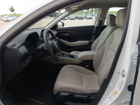 Used 2024 Honda Accord LX image 8