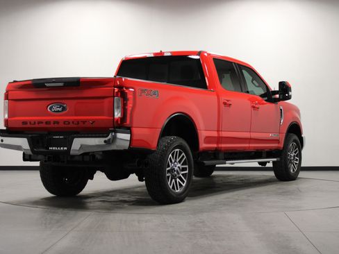 Used 2019 Ford F250 Lariat w/ Lariat Value Package image 4