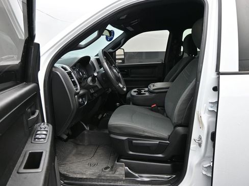 Used 2023 RAM 3500 Tradesman image 10