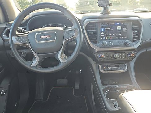 Used 2023 GMC Acadia AT4 w/ Preferred Package AWD/4WD image 9