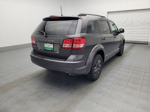 Used 2019 Dodge Journey SE image 9