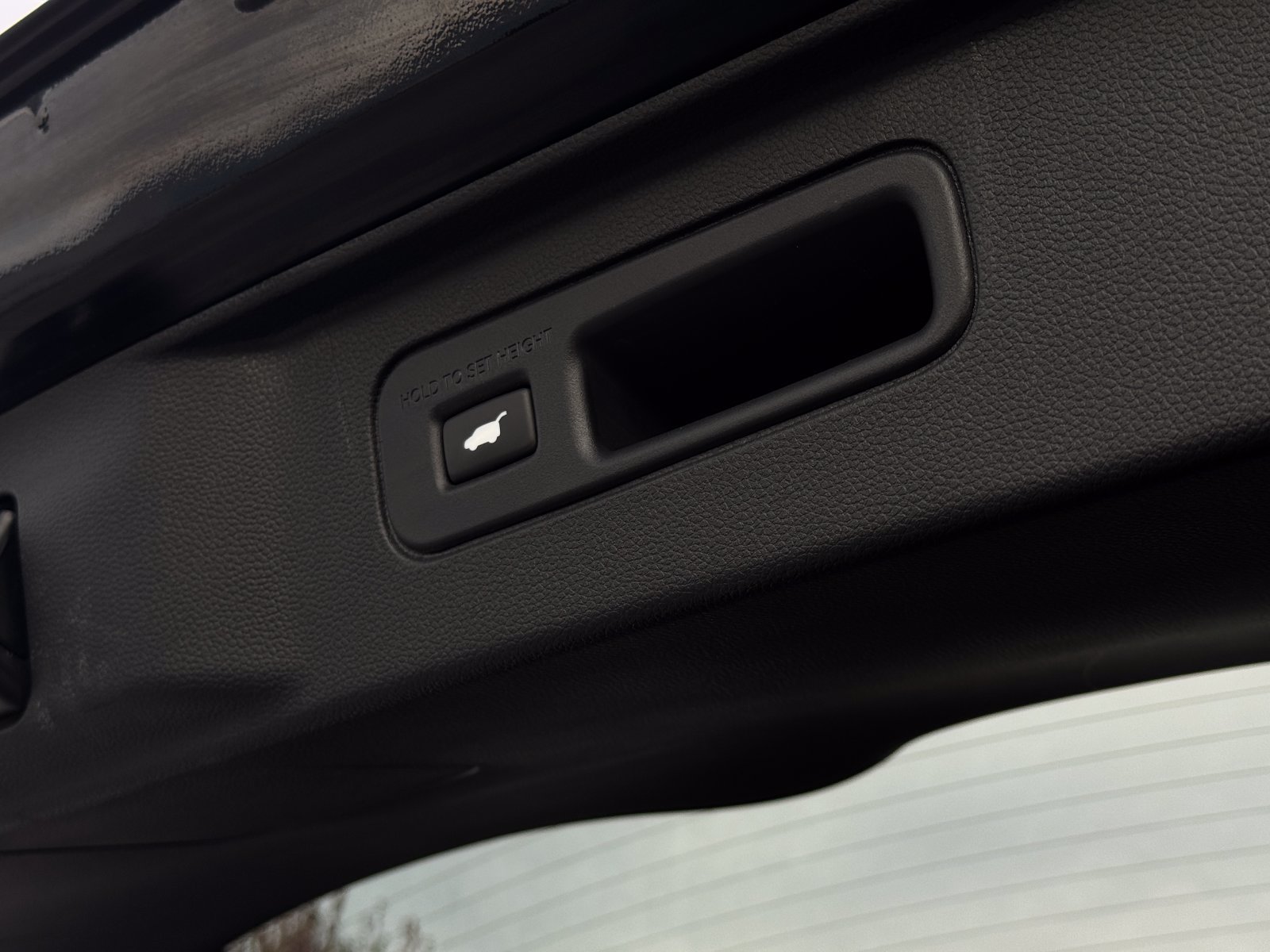 Certified 2025 Honda Pilot Black Edition image 32