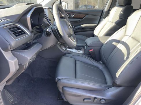 New 2025 Subaru Ascent Touring w/ Popular Package #2 image 28