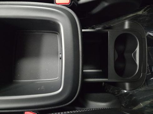 New 2026 Chrysler Pacifica Select w/ S Appearance Package image 19