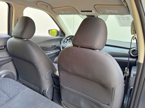 Used 2021 Nissan Kicks S image 29