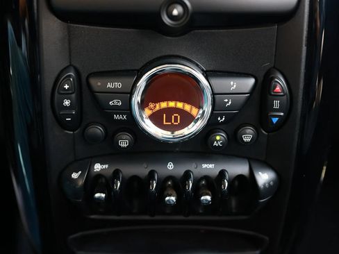 Used 2014 MINI Cooper Countryman FWD image 31