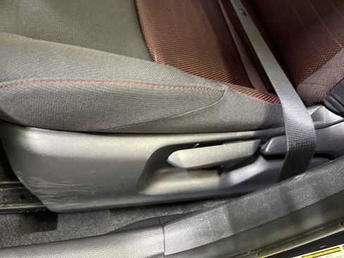 Used 2024 Toyota Corolla SE FWD image 12