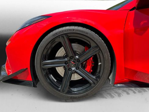 Used 2024 Chevrolet Corvette Z06 RWD image 23