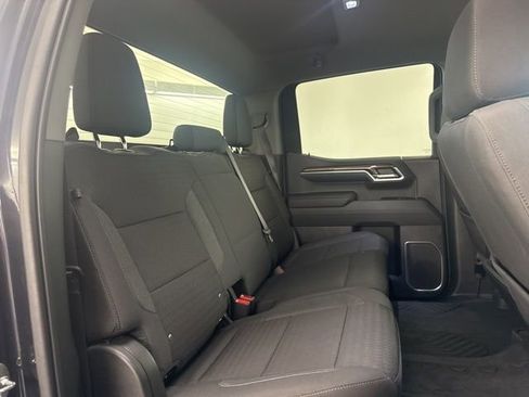 Used 2022 Chevrolet Silverado 1500 RST image 12