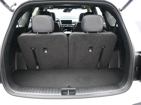 Certified 2026 Kia Sorento SX Prestige AWD/4WD image 38