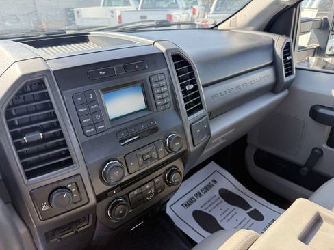 Used 2017 Ford F250 XL AWD/4WD image 18