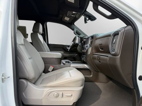 Used 2023 Chevrolet Silverado 2500 LTZ w/ LTZ Premium Package image 15