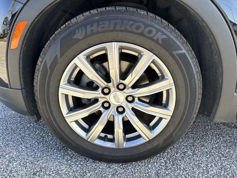 Used 2022 Cadillac XT4 Premium Luxury w/ Safety Alert Package image 10