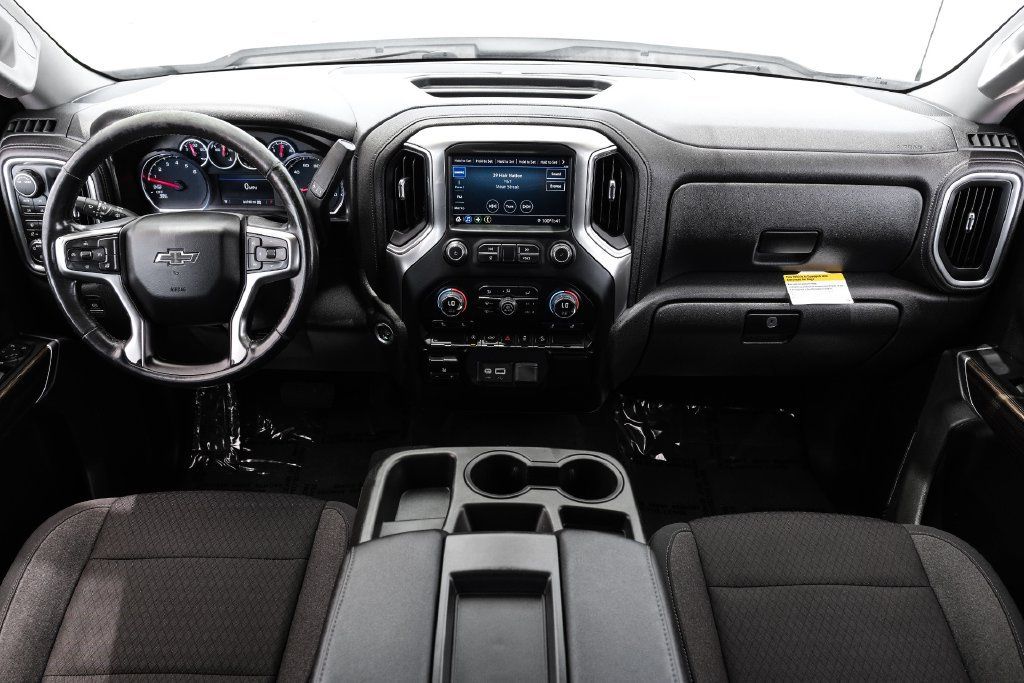 Used 2021 Chevrolet Silverado 1500 RST AWD/4WD image 10