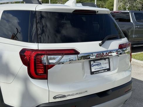 Used 2020 GMC Acadia SLT w/ Driver Alert Package II FWD image 10