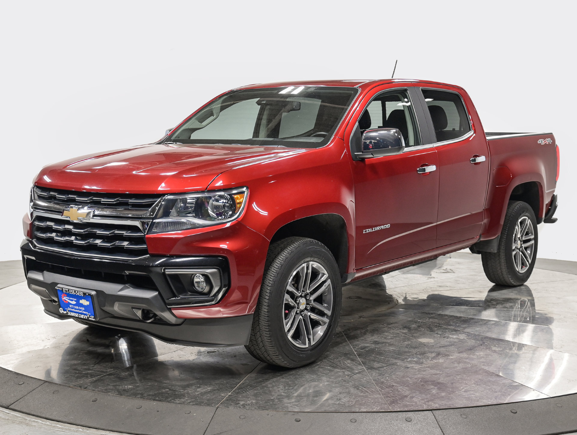 Used 2021 Chevrolet Colorado LT w/ Safety Package AWD/4WD image 1