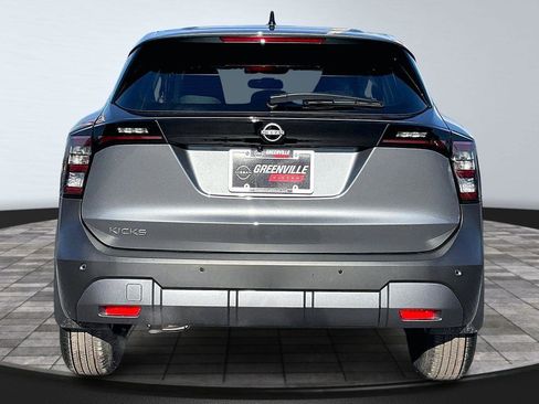 New 2026 Nissan Kicks S image 4