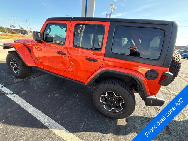 Used 2023 Jeep Wrangler Unlimited Rubicon w/ Cold Weather Group AWD/4WD image 9