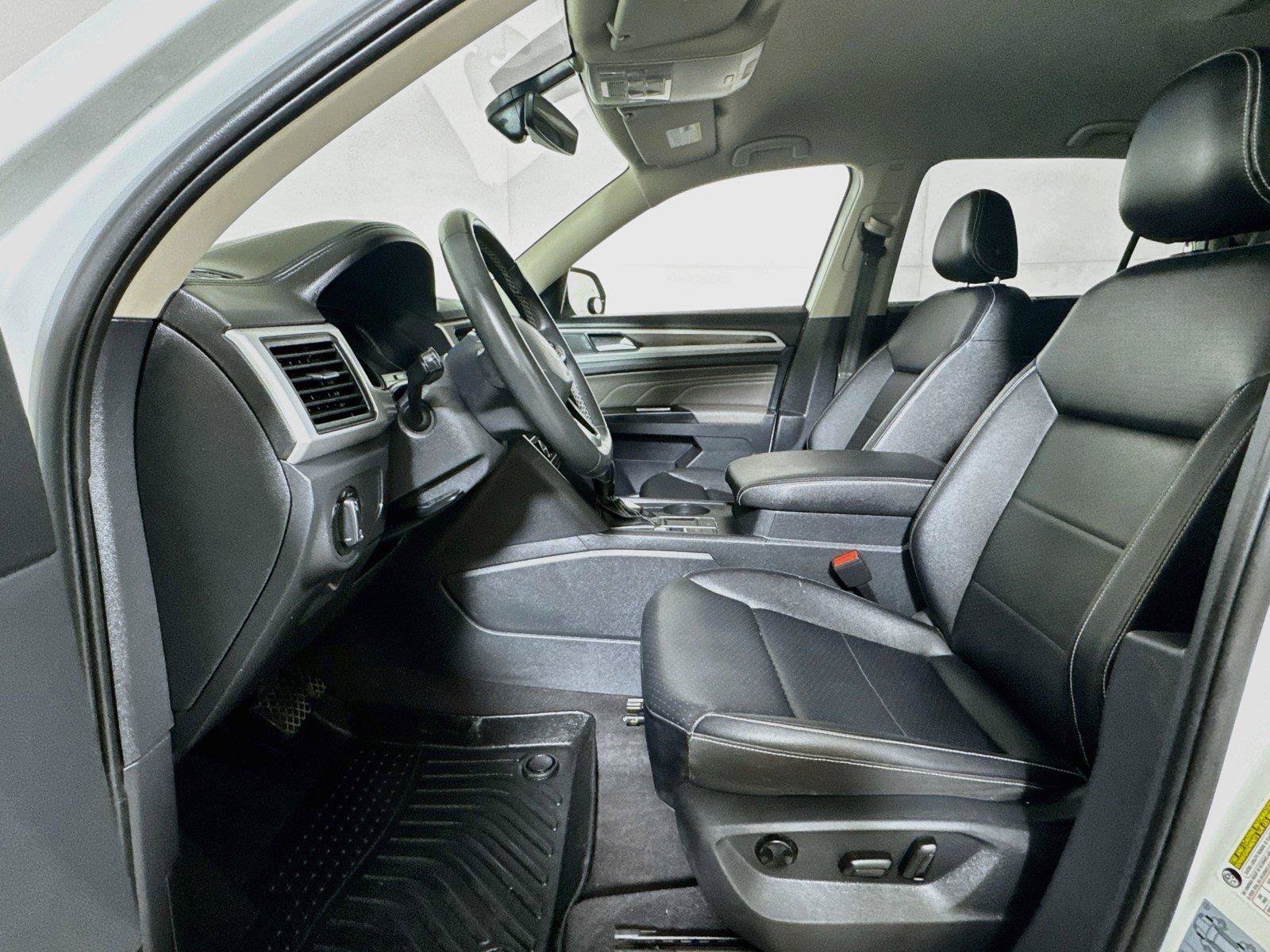 Used 2021 Volkswagen Atlas SE FWD image 19