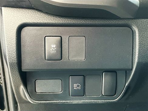 Used 2021 Toyota Tacoma SR5 image 10