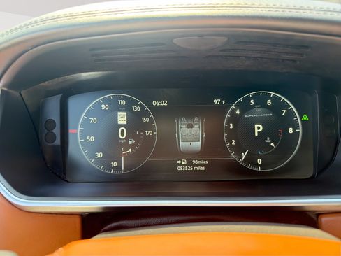 Used 2017 Land Rover Range Rover Long Wheelbase Autobiography AWD/4WD image 10