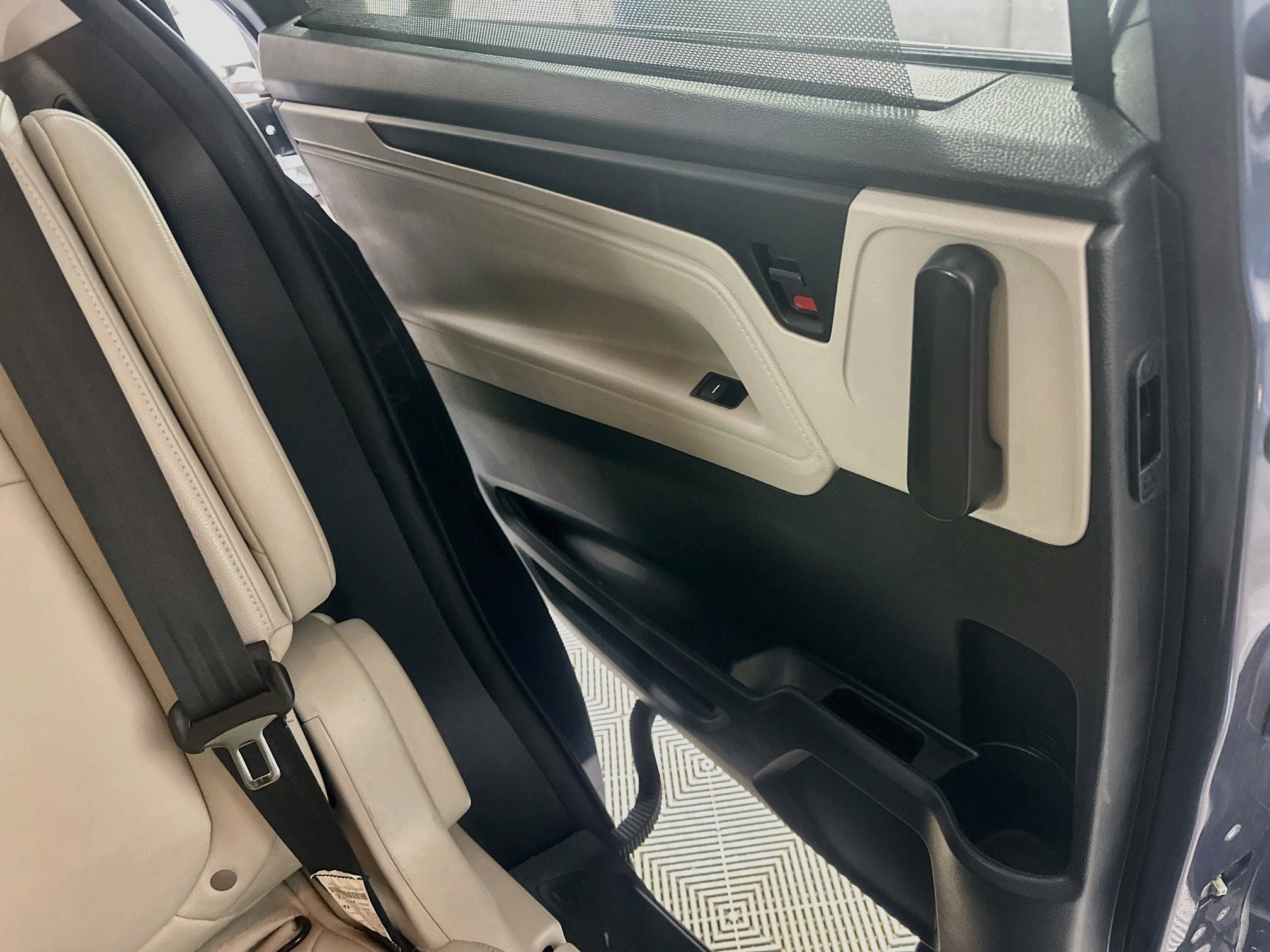 Used 2025 Honda Odyssey EX-L image 27