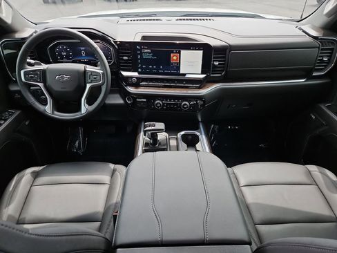 Used 2024 Chevrolet Silverado 1500 RST image 20