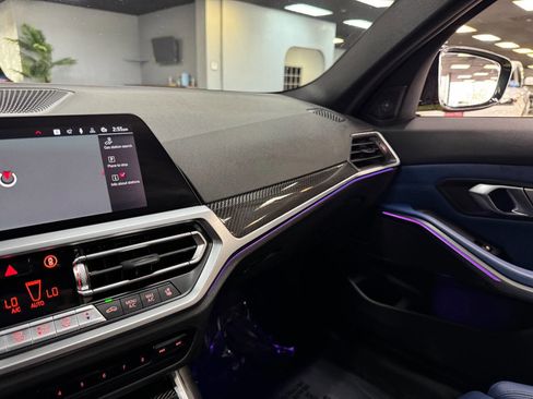 Used 2022 BMW M3 Competition image 27