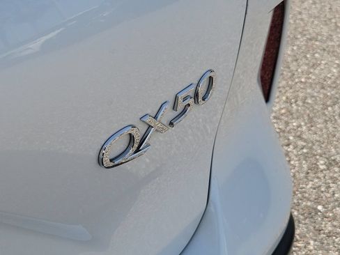 Used 2023 INFINITI QX50 Luxe w/ Cargo Package FWD image 6