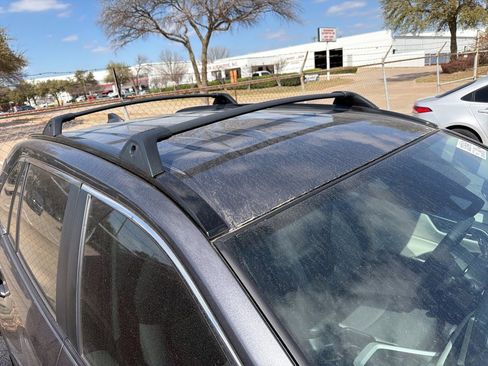 Used 2025 Toyota RAV4 XLE image 4