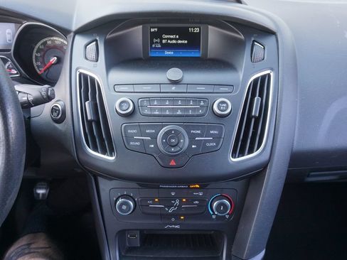 Used 2018 Ford Focus ST FWD image 7
