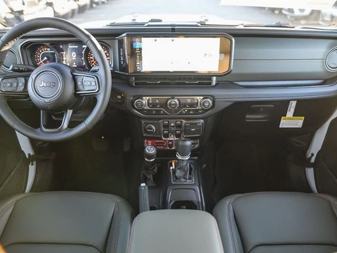 New 2026 Jeep Gladiator Mojave image 13