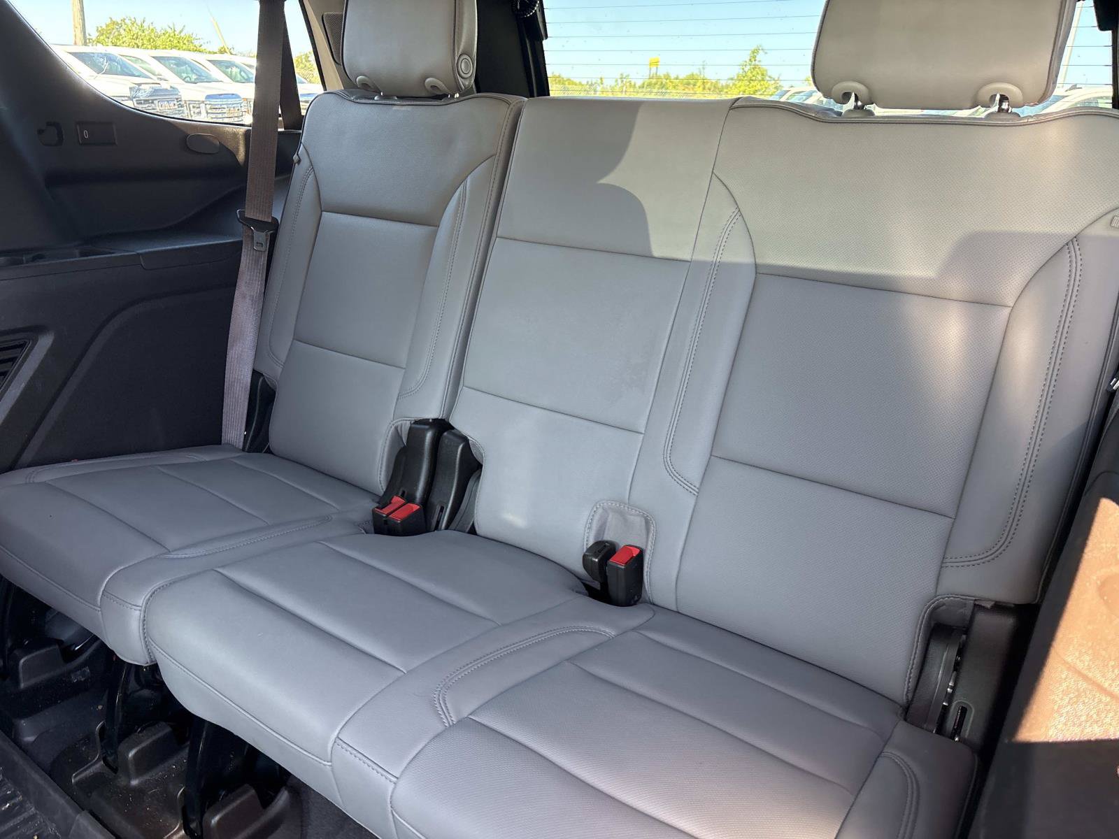 Used 2024 GMC Yukon SLT w/ Max Trailering Package AWD/4WD image 32