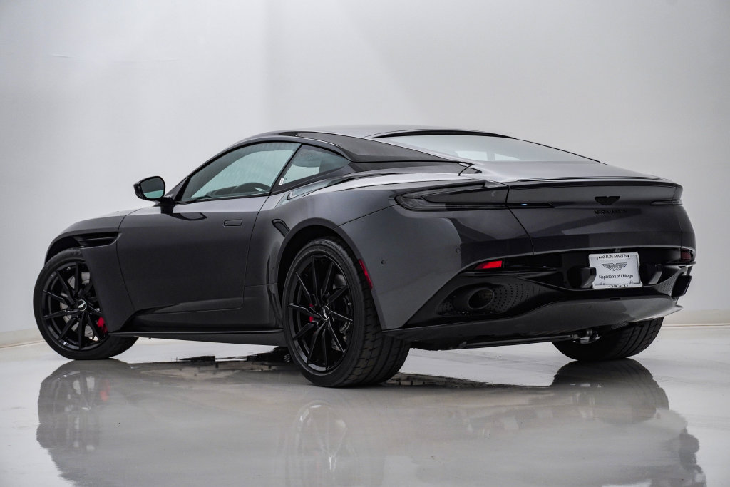 Used 2021 Aston Martin DB11 Coupe RWD image 8