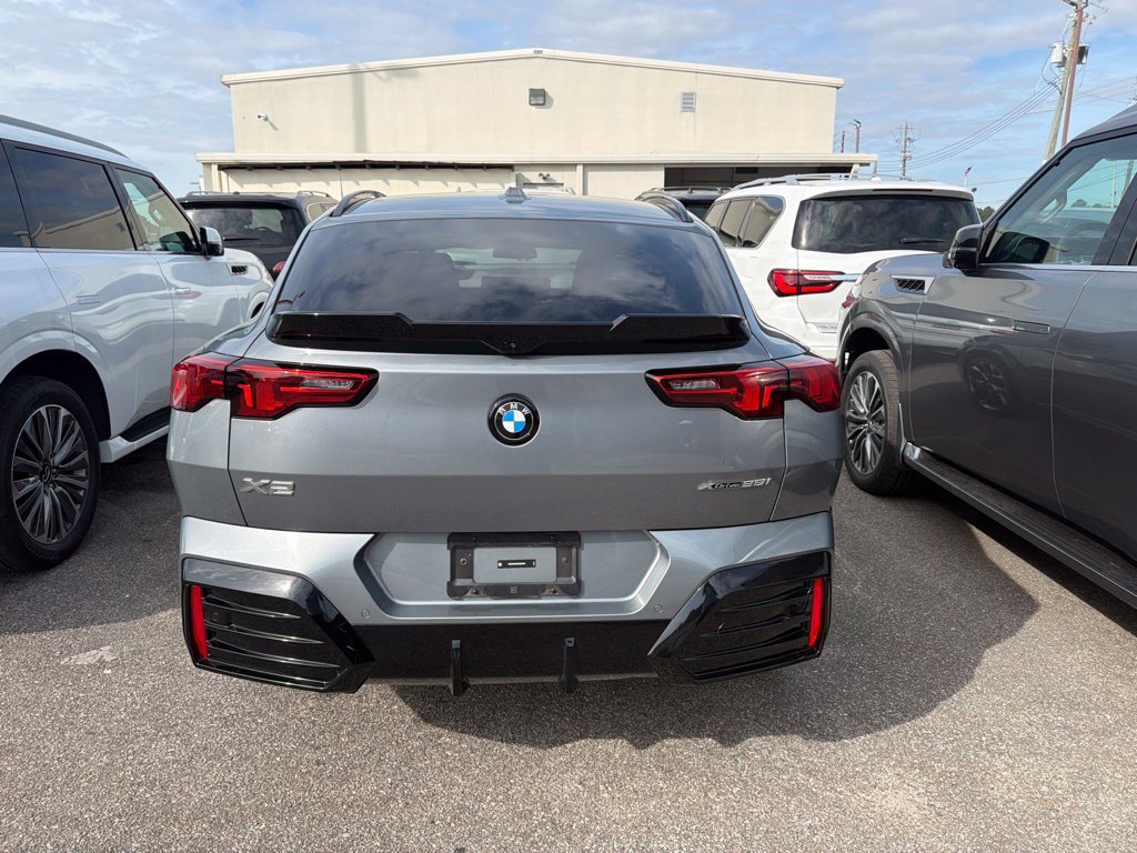 Used 2026 BMW X2 xDrive28i w/ Technology Package AWD/4WD image 7