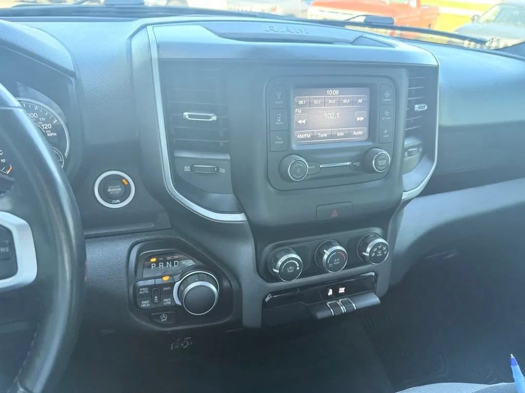 Used 2022 RAM 1500 Big Horn AWD/4WD image 15