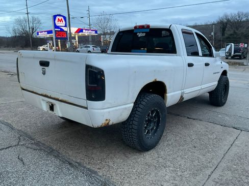 Used 2006 Dodge Ram 1500 Truck SLT w/ Quad Cab Big Horn Value Group image 3